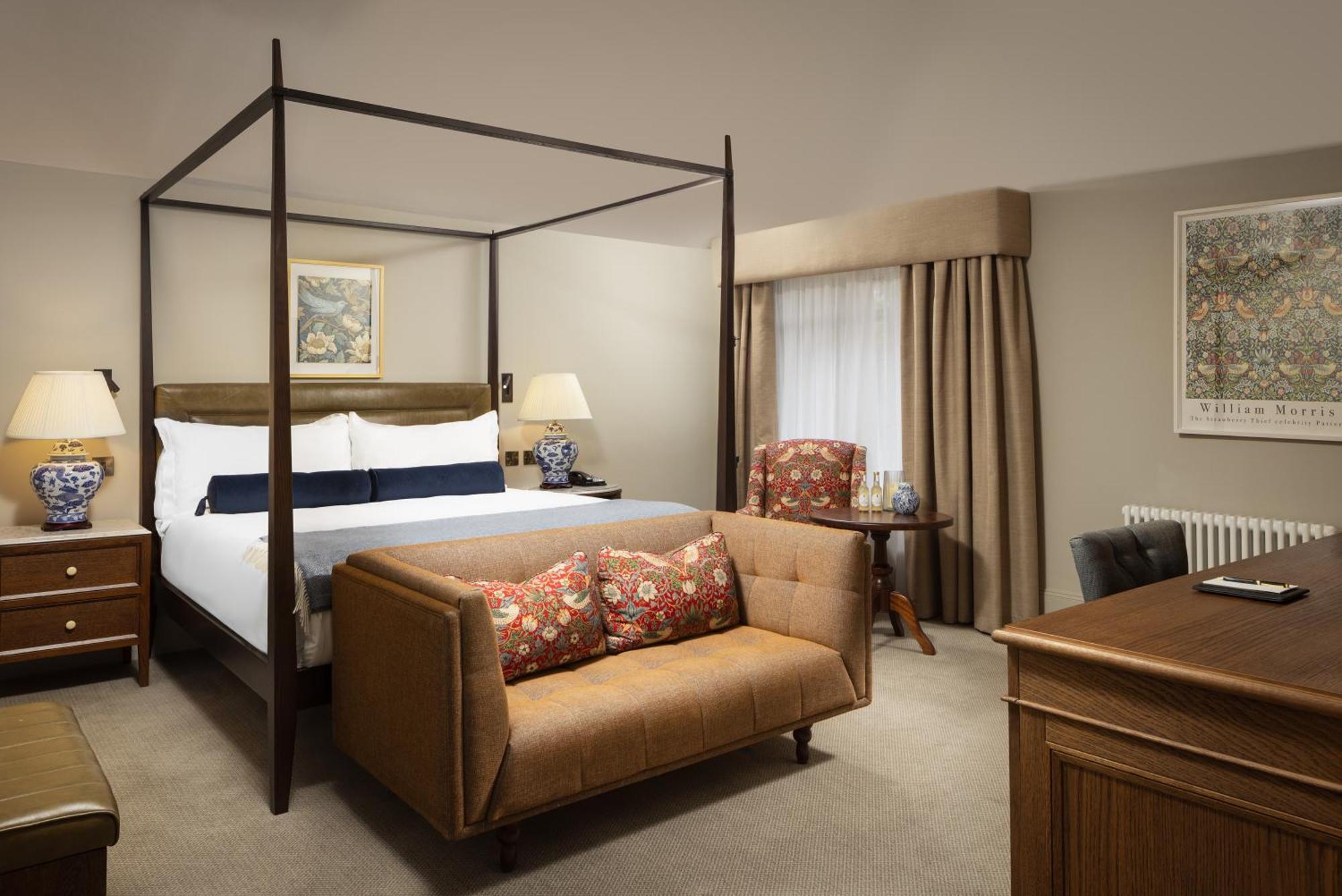 Carton House A Fairmont Managed Hotel Maynooth Esterno foto A suite at the hotel