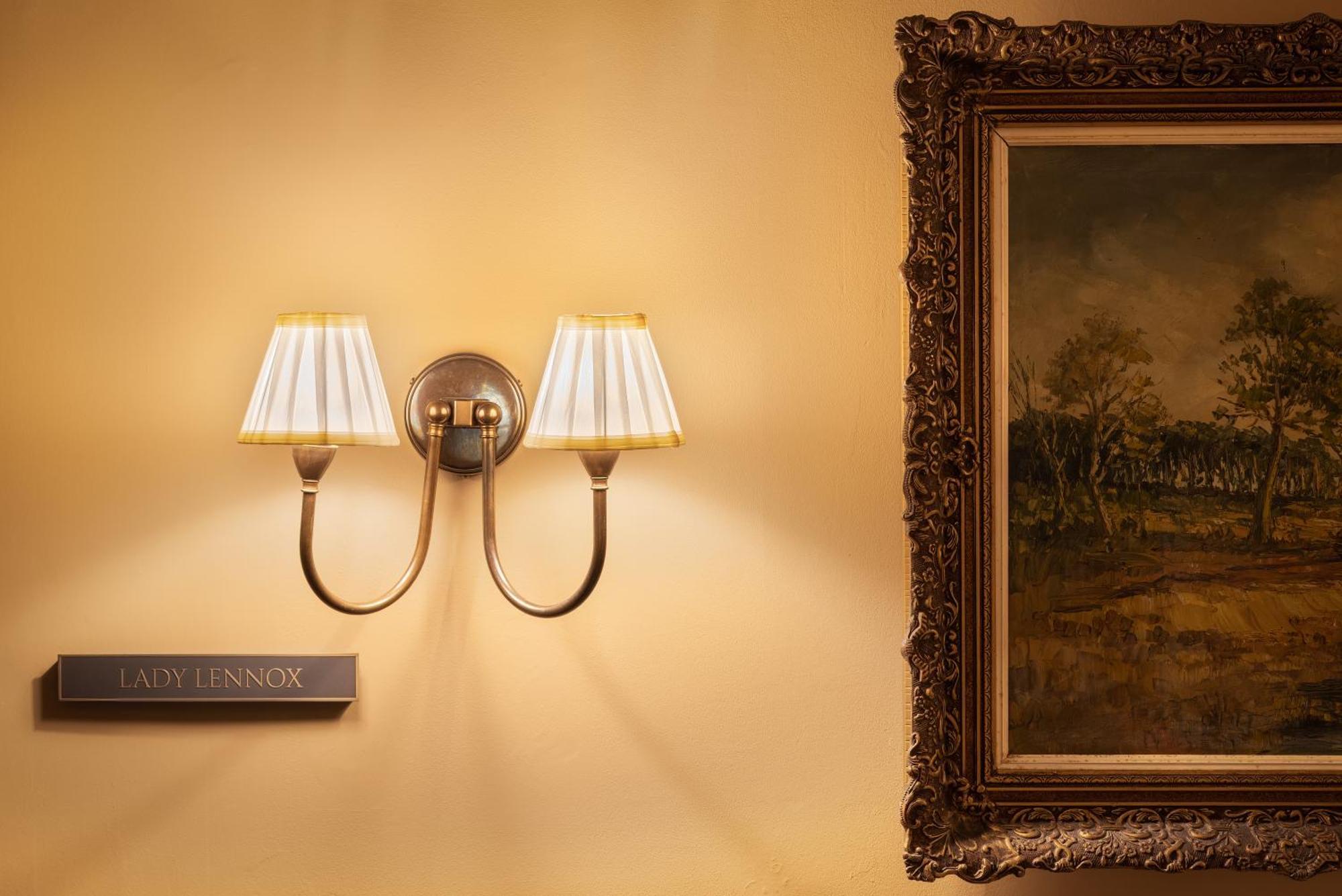 Carton House A Fairmont Managed Hotel Maynooth Esterno foto A wall light